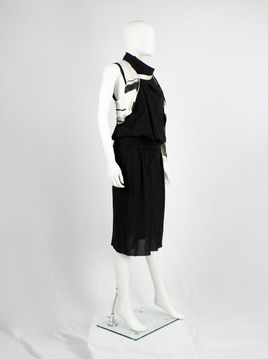 Ann Demeulemeester black and beige asymmetric waistcoat with detachable strap spring 2011 (5)