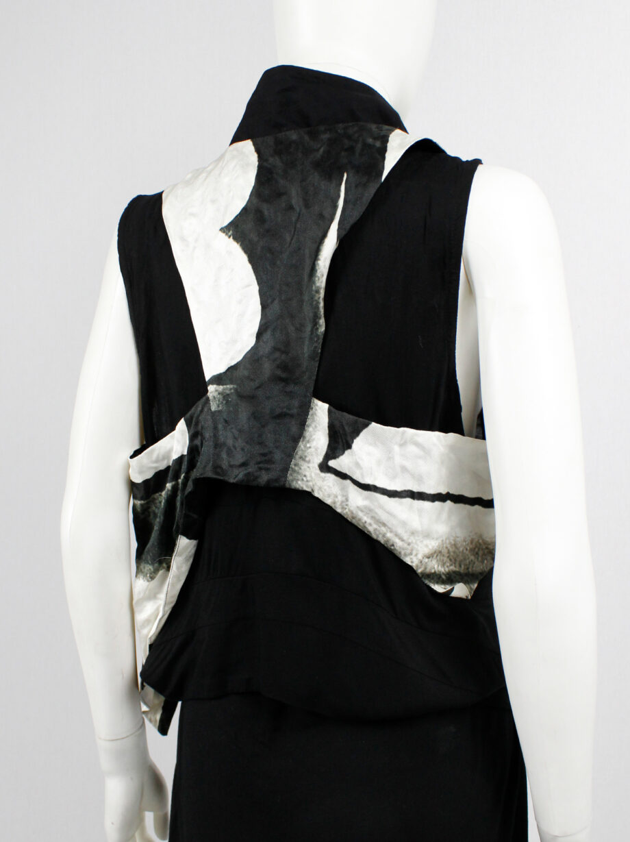 Ann Demeulemeester black and beige asymmetric waistcoat with detachable strap spring 2011 (8)