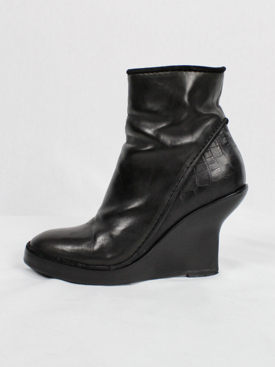 Haider Ackermann black ankle boots witch curved wedge heel fall 2011 (16)