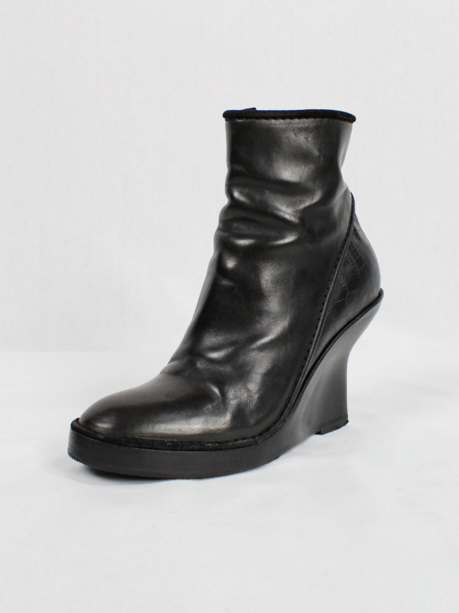 Haider Ackermann black ankle boots witch curved wedge heel fall 2011 (17)