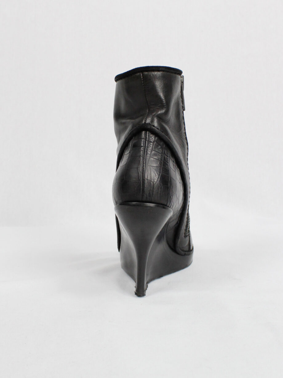 Haider Ackermann black ankle boots witch curved wedge heel fall 2011 (4)