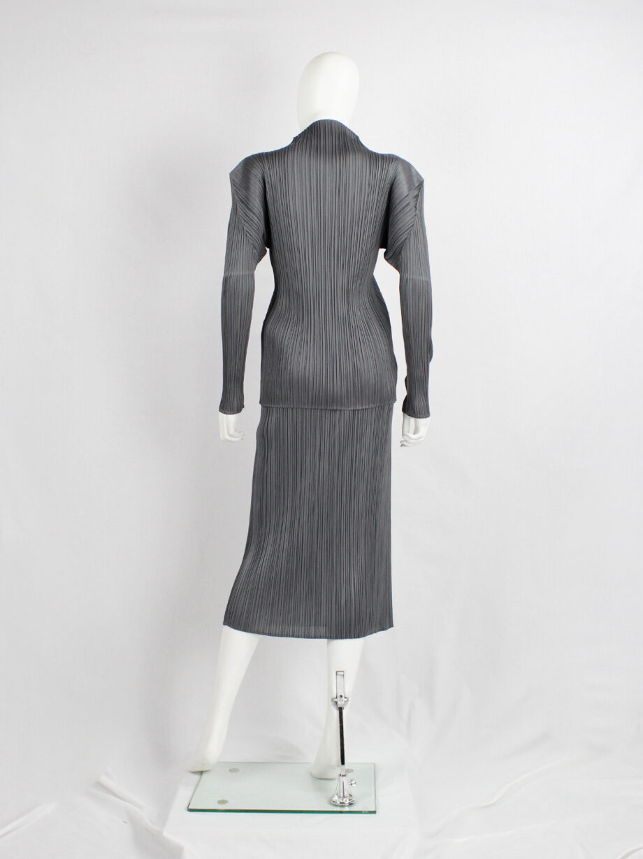 Issey Miyake Pleats Please grey midi-length pencil skirt with fine pleats (4)