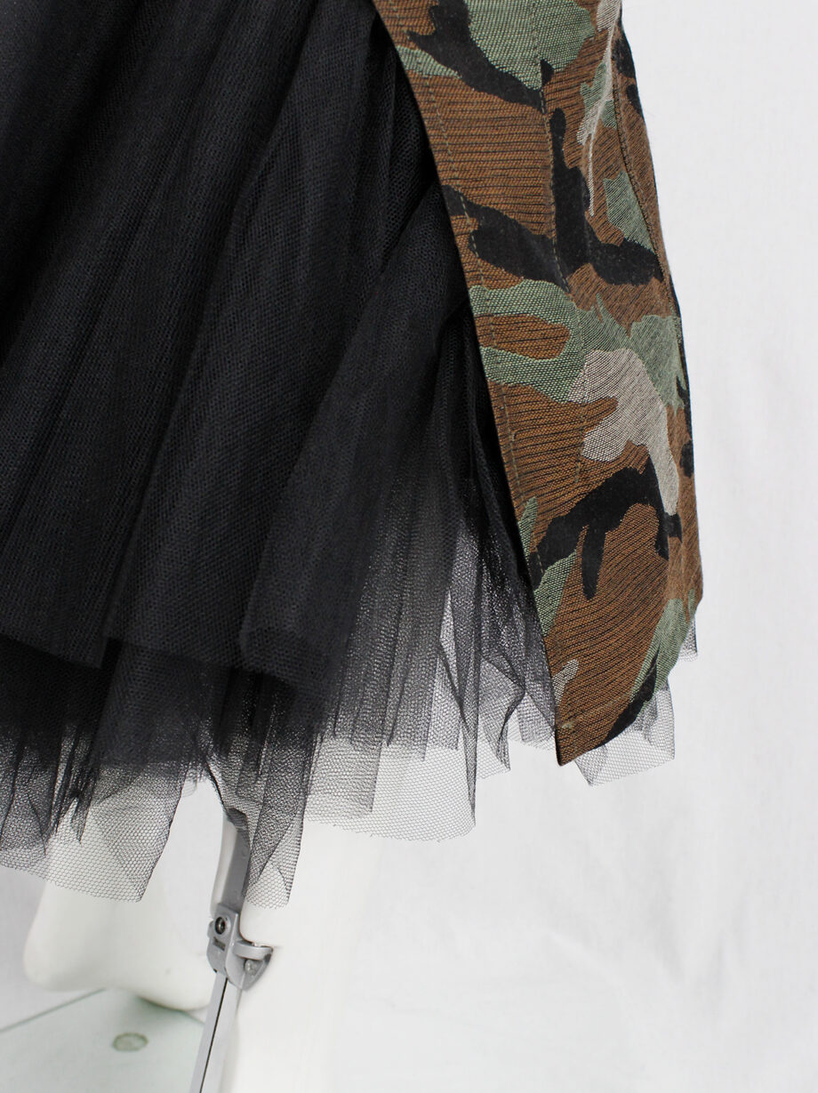 Junya Watanabe camo deconstructed skirt with black tulle pettycoat fall 2010 (28)