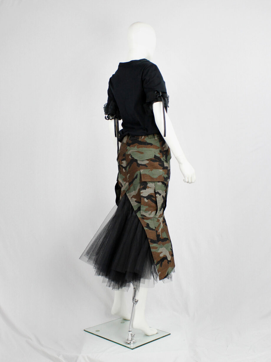 Junya Watanabe camo deconstructed skirt with black tulle pettycoat fall 2010 (31)