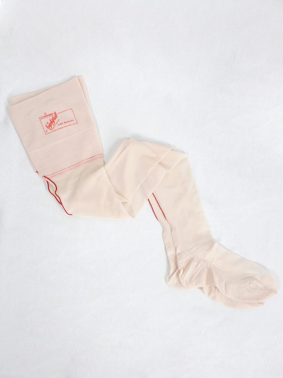 af Vandevorst Nightfall blush pink stockings with red back seam spring 1999 (15)