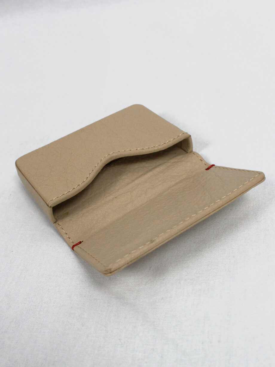 af Vandevorst beige leather card holder with red stitches (7)