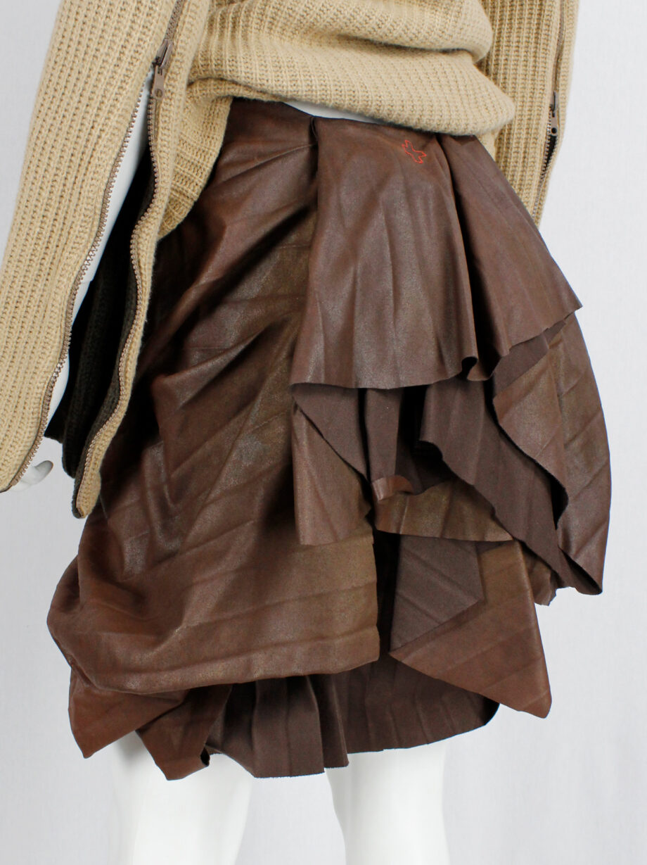 af Vandevorst brown leather pleated skirt with heavy bustle layering fall 2011 (11)