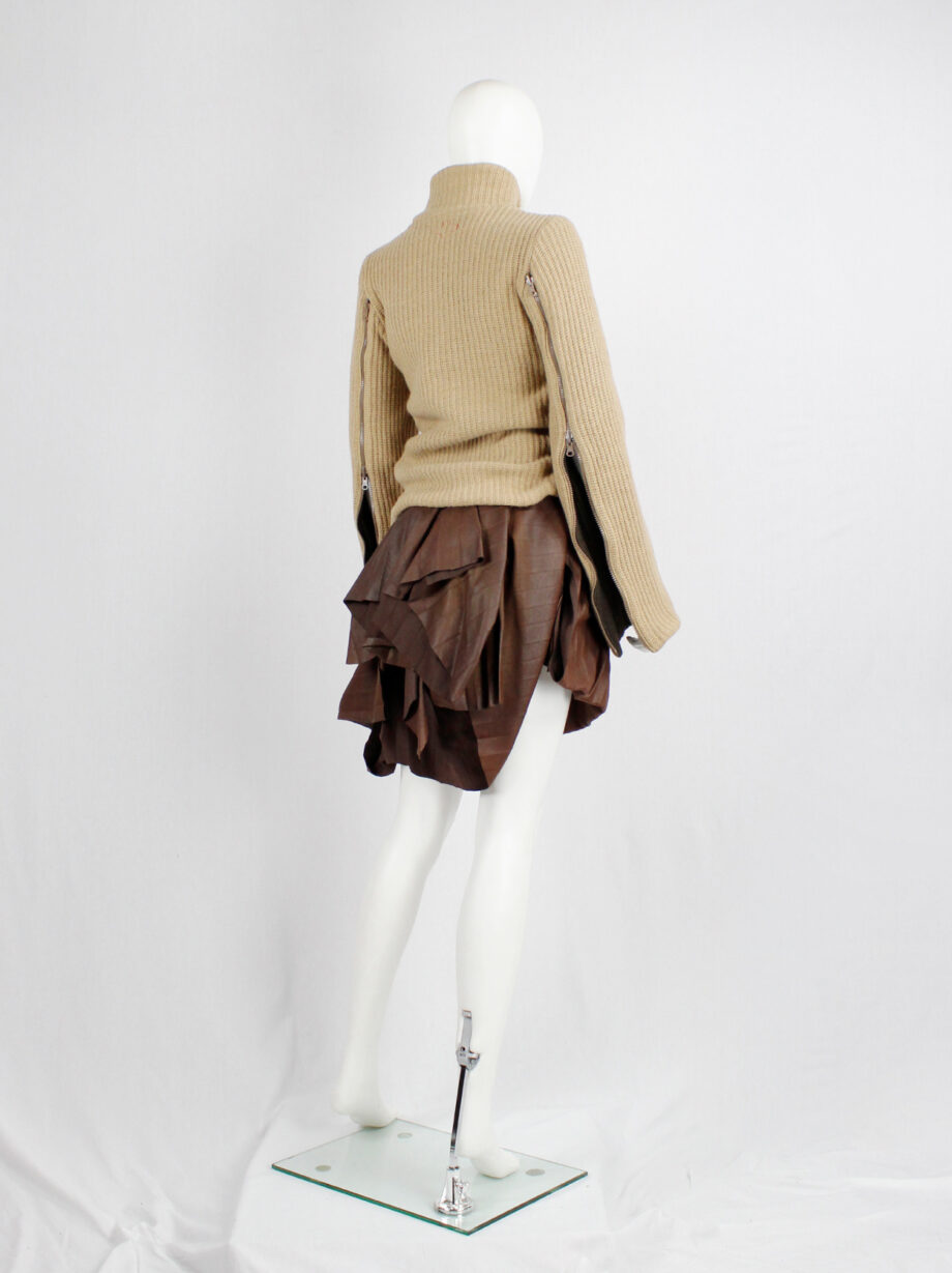 af Vandevorst brown leather pleated skirt with heavy bustle layering fall 2011 (15)
