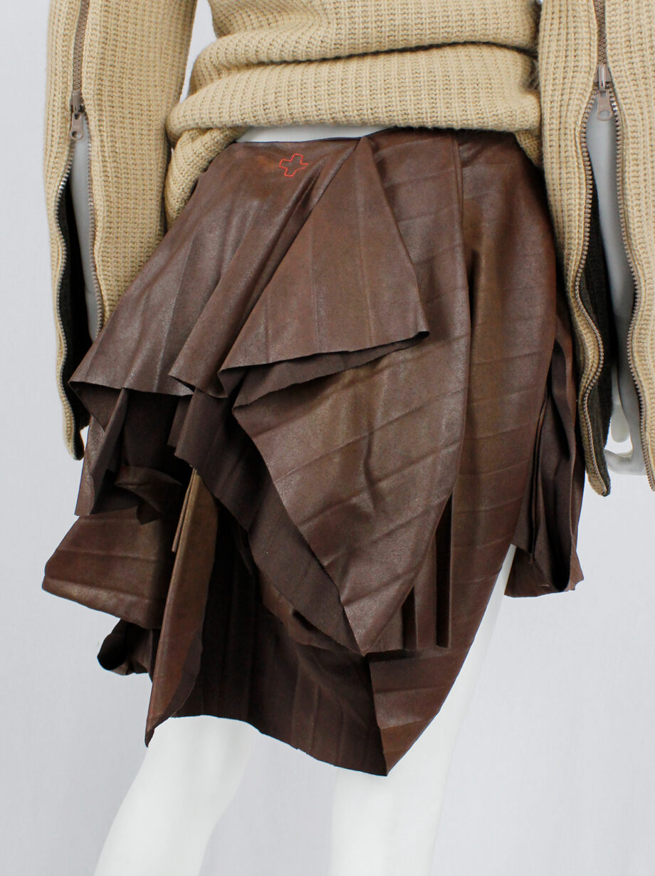 af Vandevorst brown leather pleated skirt with heavy bustle layering fall 2011 (7)