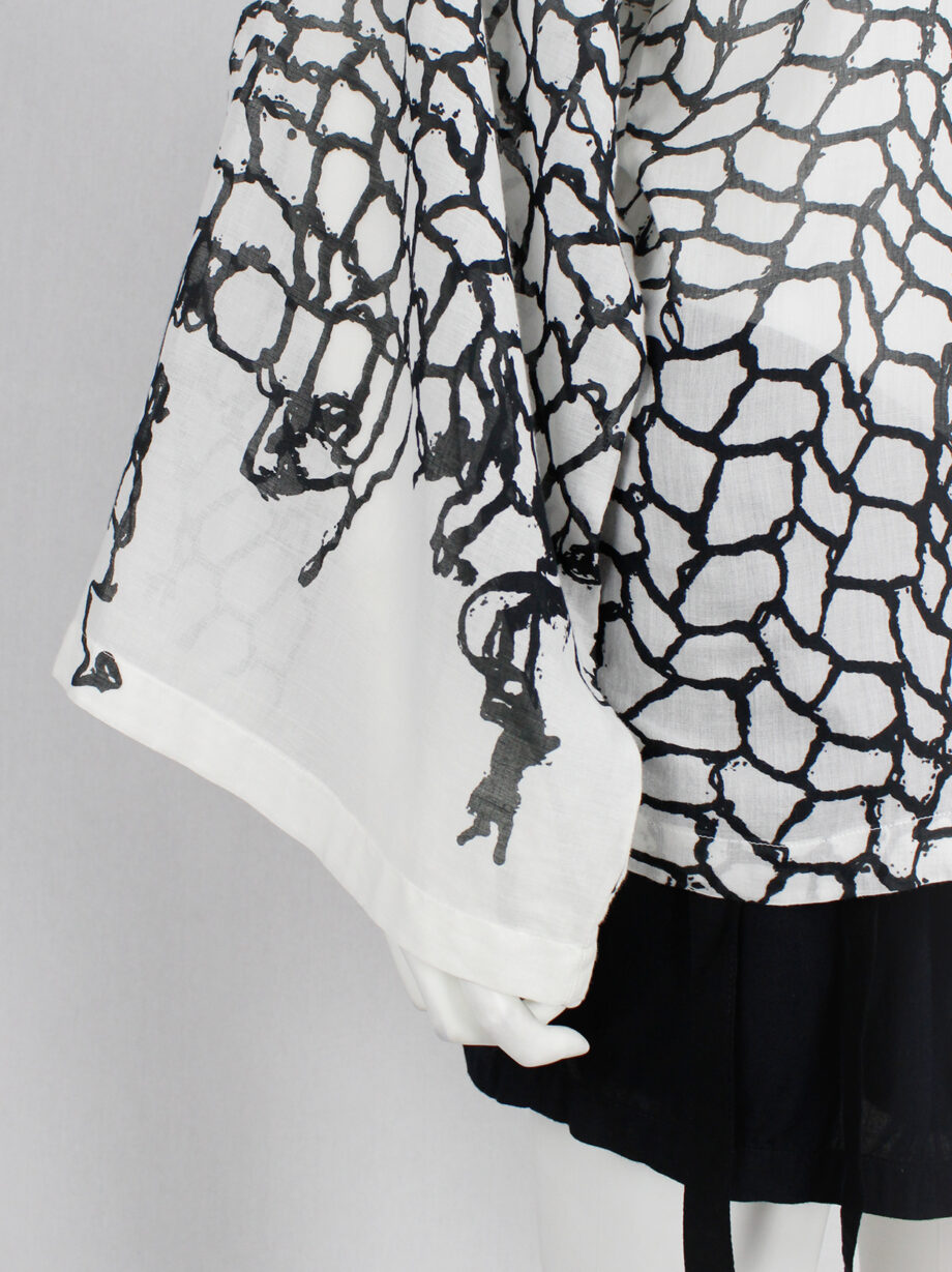 Ann Demeulemeester white shirt with black netting print spring 2001 (20)
