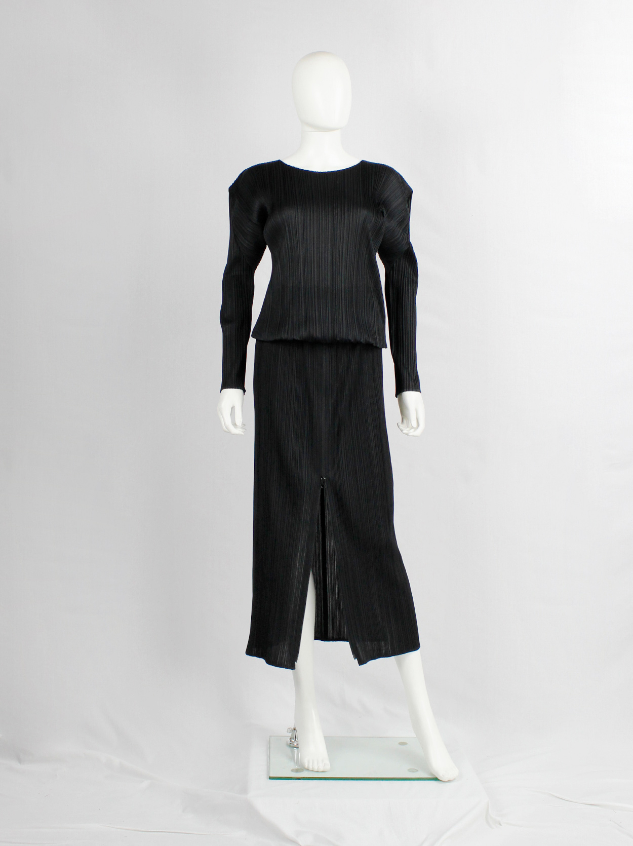 Issey Miyake Pleats Please black maxi skirt with front zipper