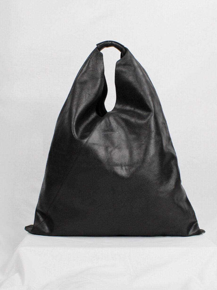 Maison Margiela MM6 black oversized bento bag in distressed leather spring 2012 (16)