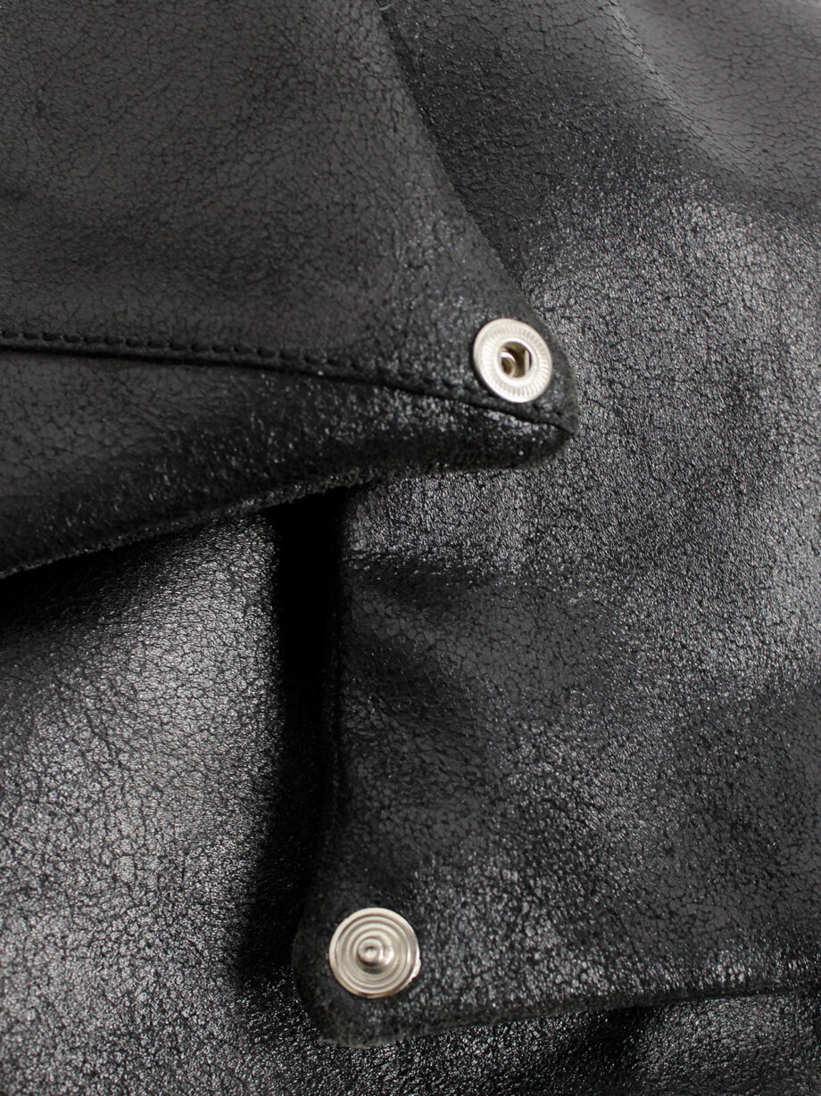 Maison Margiela MM6 black oversized bento bag in distressed leather spring 2012 (2)