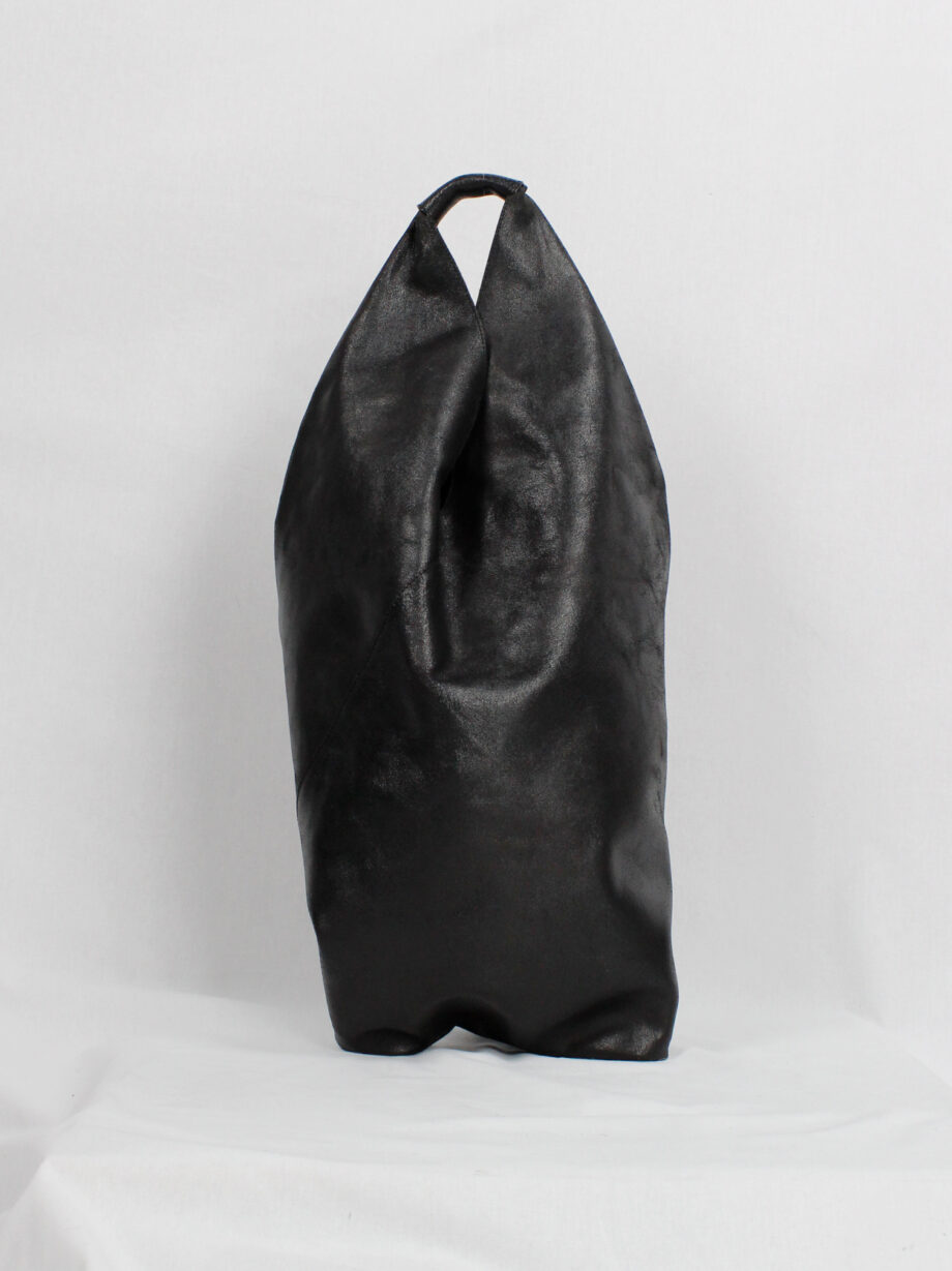Maison Margiela MM6 black oversized bento bag in distressed leather spring 2012 (22)
