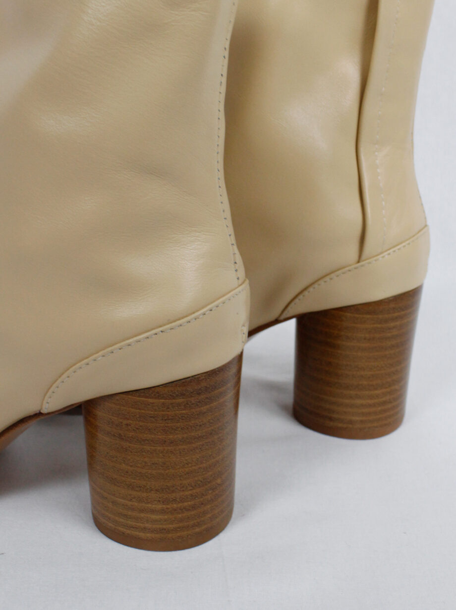 Maison Margiela beige tabi boots with wooden heel (13)