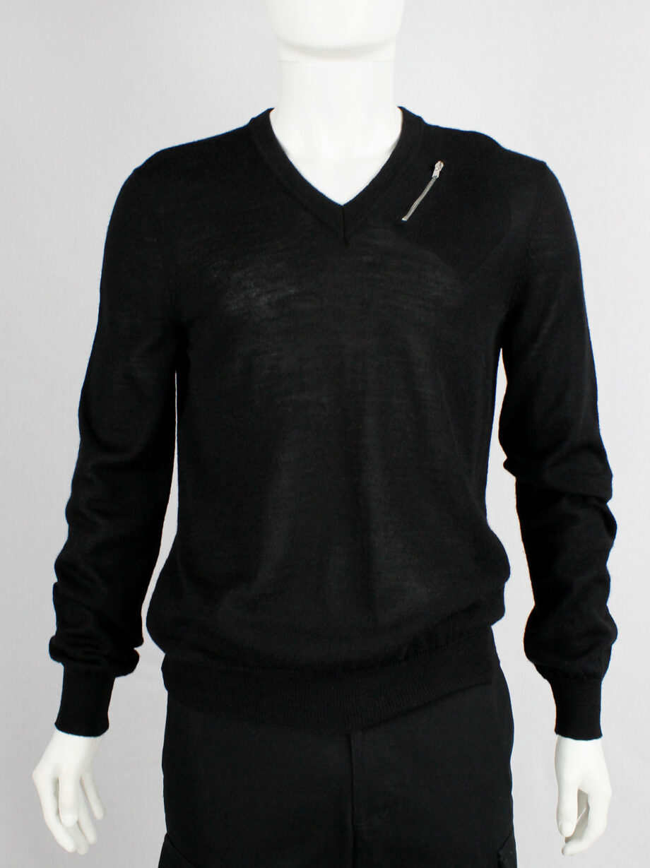 Maison Martin Margiela black jumper with slanted zipper pocket at the neck fall 2006 (9)