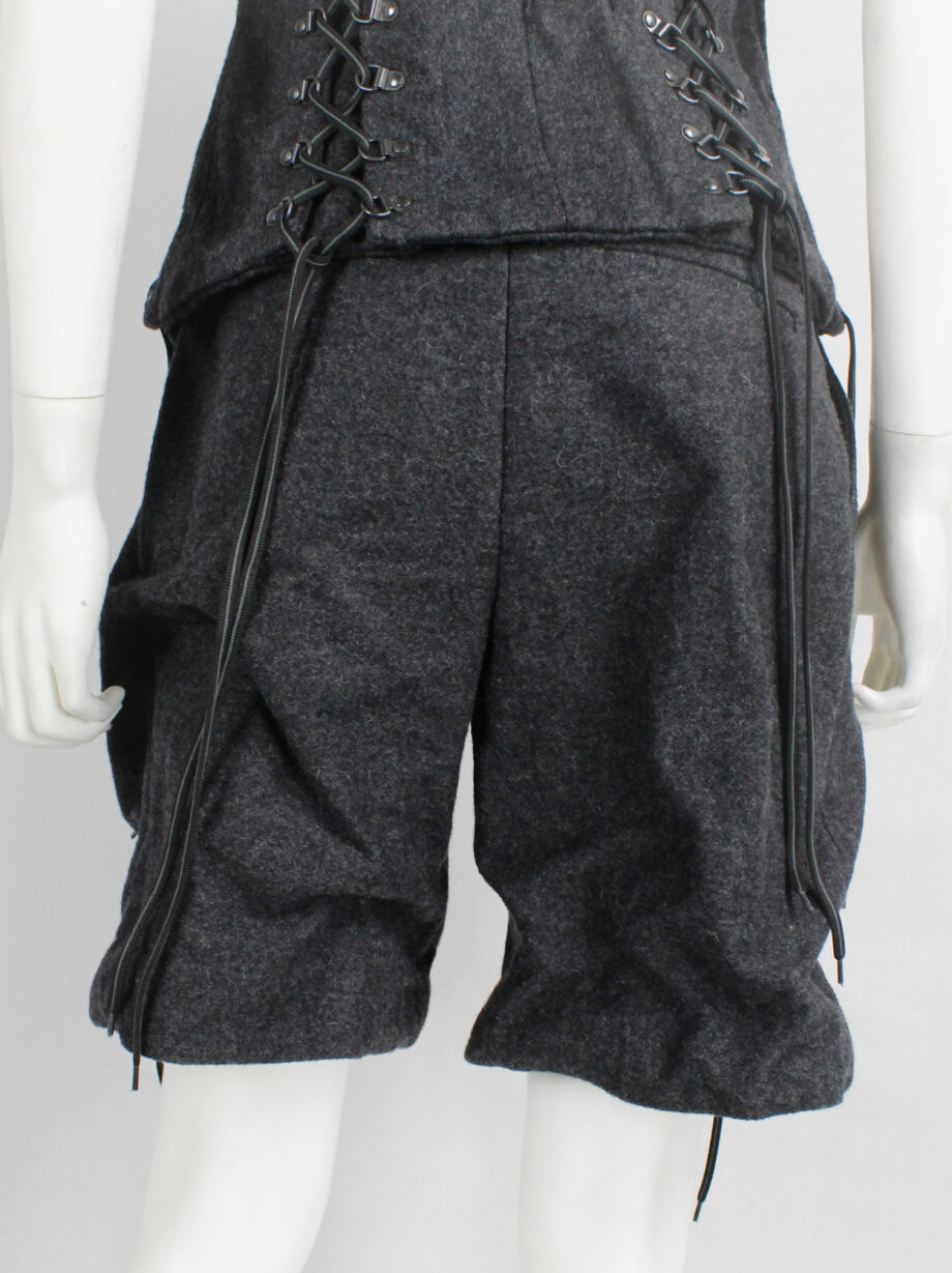 af Vandevorst grey scrunched shorts in felt and metal fall 2015 (1)
