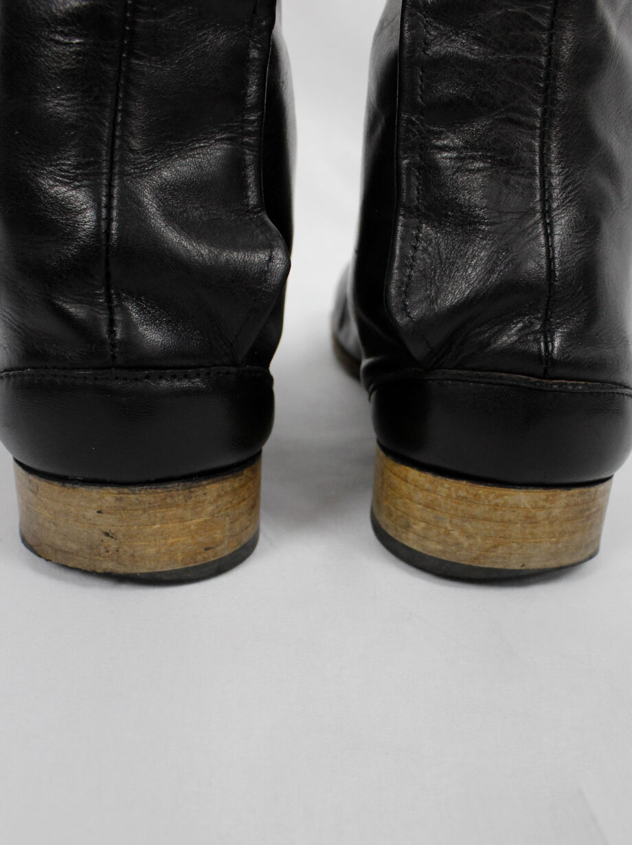 Maison Martin Margiela black leather tabi boots in with low heel fall 1998 (23)