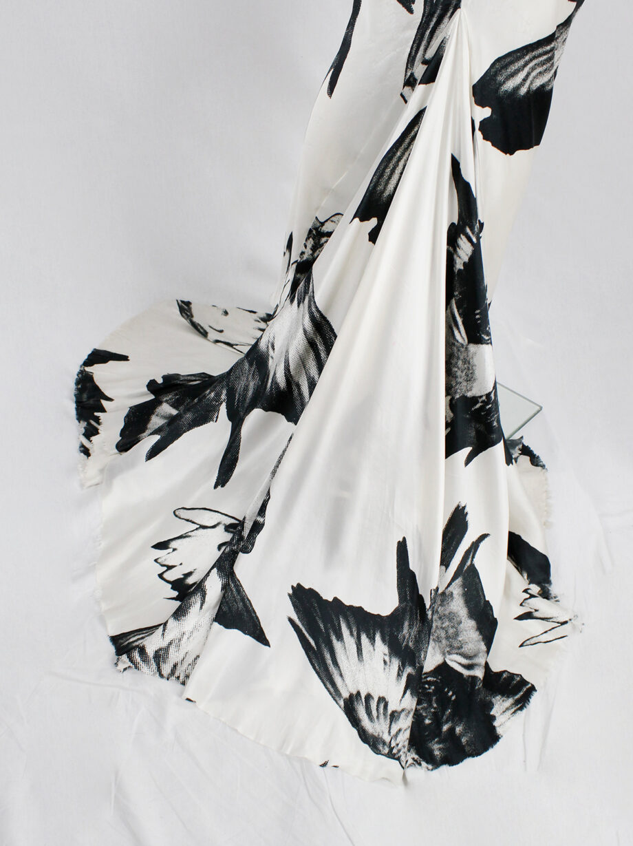 Ann Demeulemeester white and black bird print mermaid skirt with train spring 2010 (17)