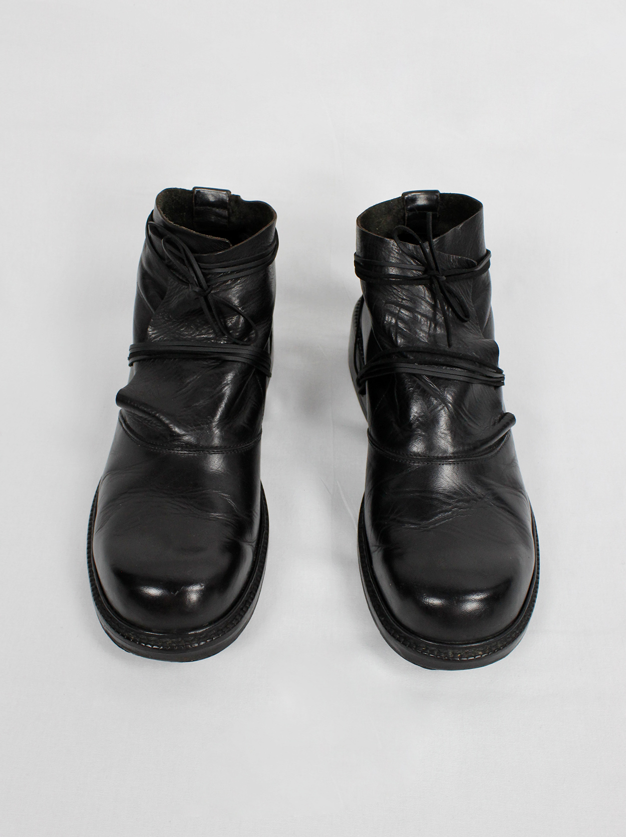 Dirk Bikkembergs black boots with flap and laces through the heel (45 ...