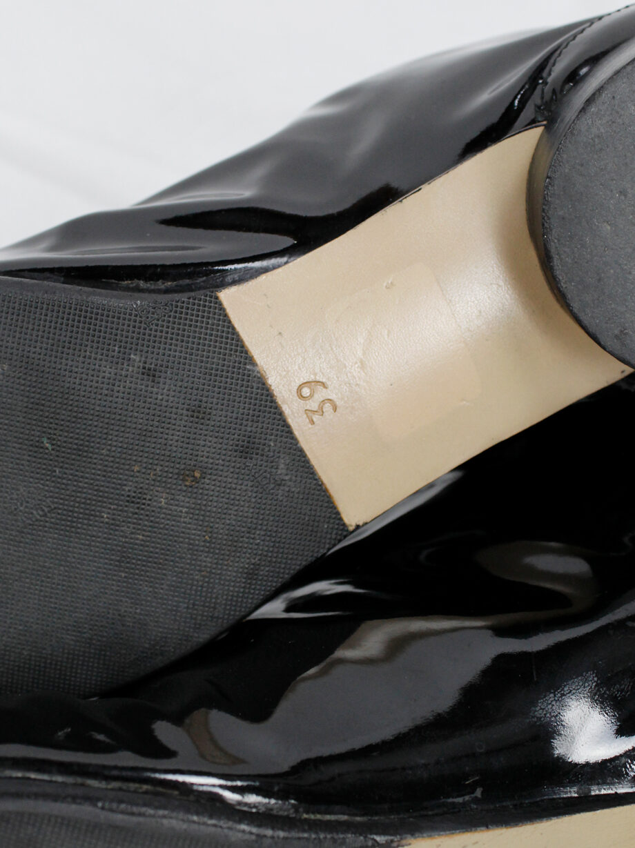 Maison Martin Margiela black tabi boots with cylinder heel 1990s (10)