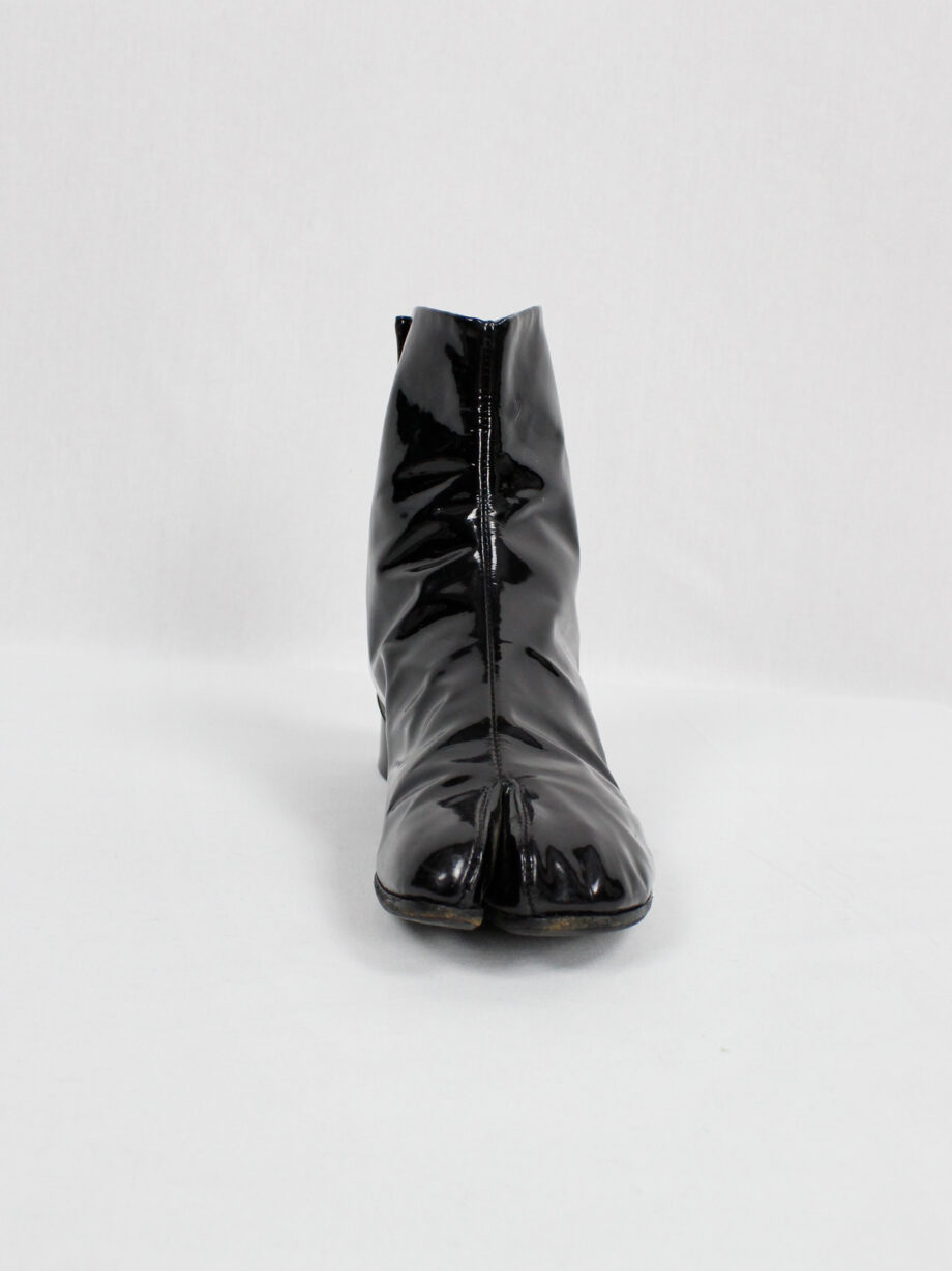 Maison Martin Margiela black tabi boots with cylinder heel 1990s (17)