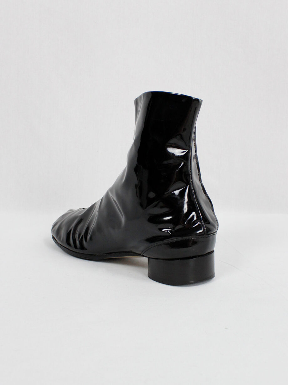 Maison Martin Margiela black tabi boots with cylinder heel 1990s (3)