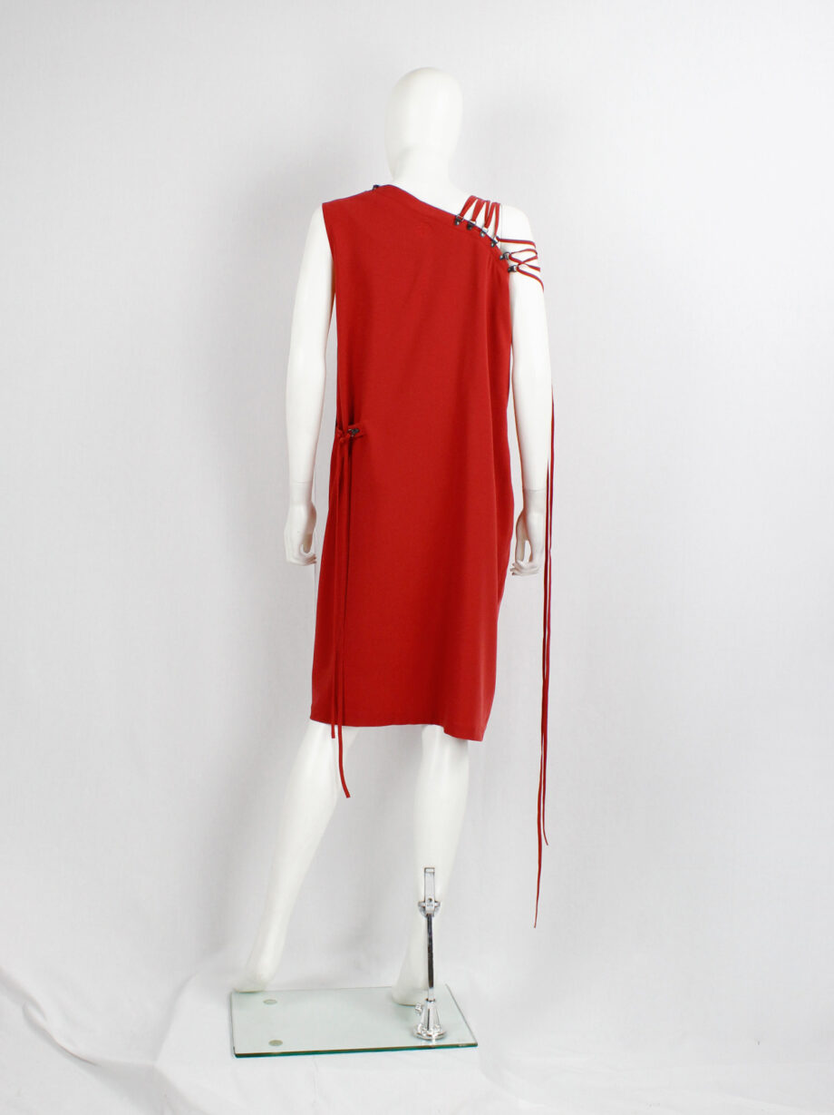 af Vandevorst red one shoulder dress with ring hooks and lacing on the shoulders spring 2012 (8)