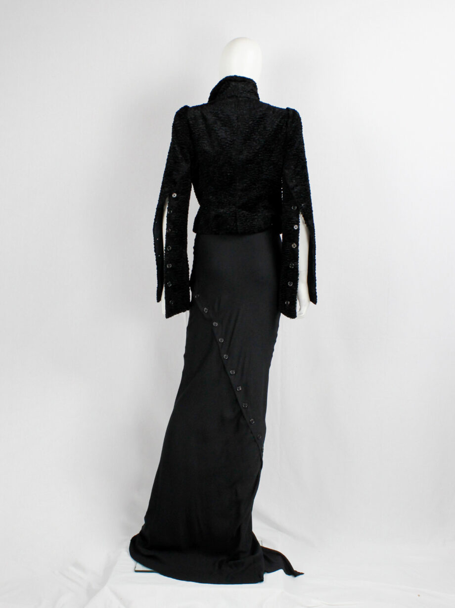 Ann Demeulemeester black floor length skirt with buttoned slit twisting around fall 2010 (17)