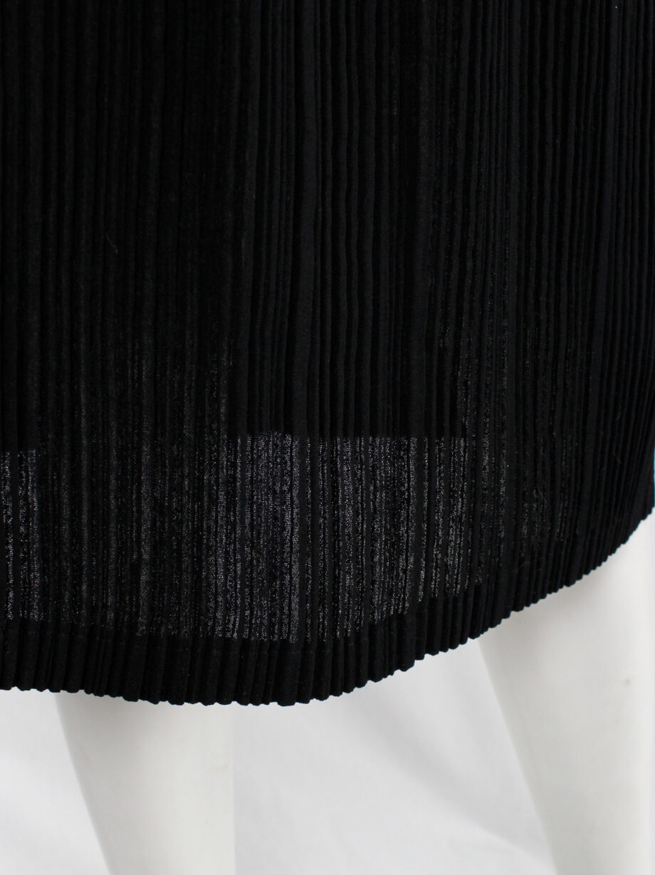 Issey Miyake Fete black straight midi-skirt with fine pressed pleats (3)
