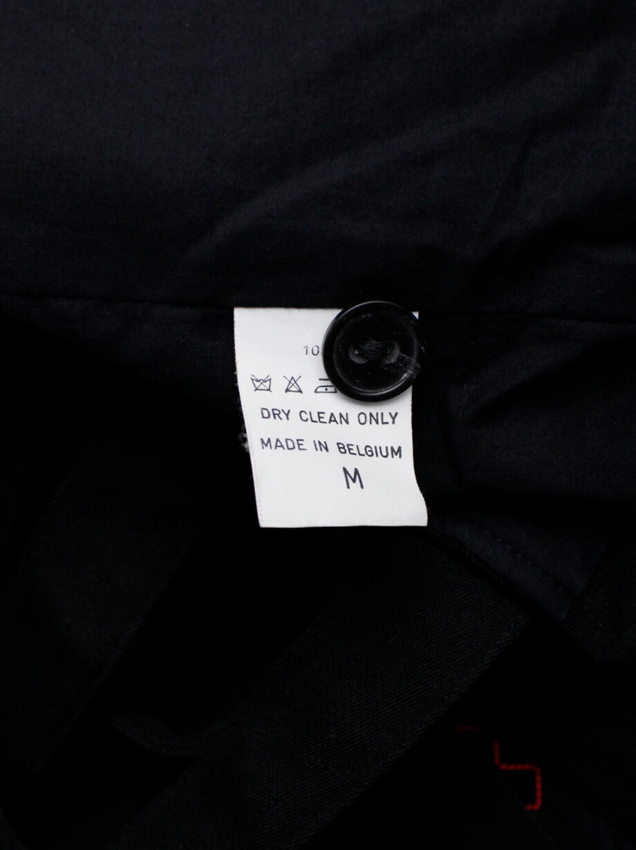 vintage af Vandevorst black tactical vest with open sides and five belt straps around the body fall 2007 (17)