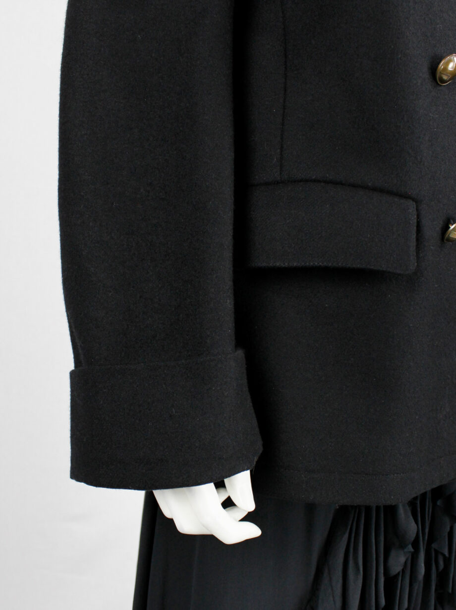 vintage af. Vandevorst black military coat with gold cross buttons and detachable sleeves fall 1999 (8)