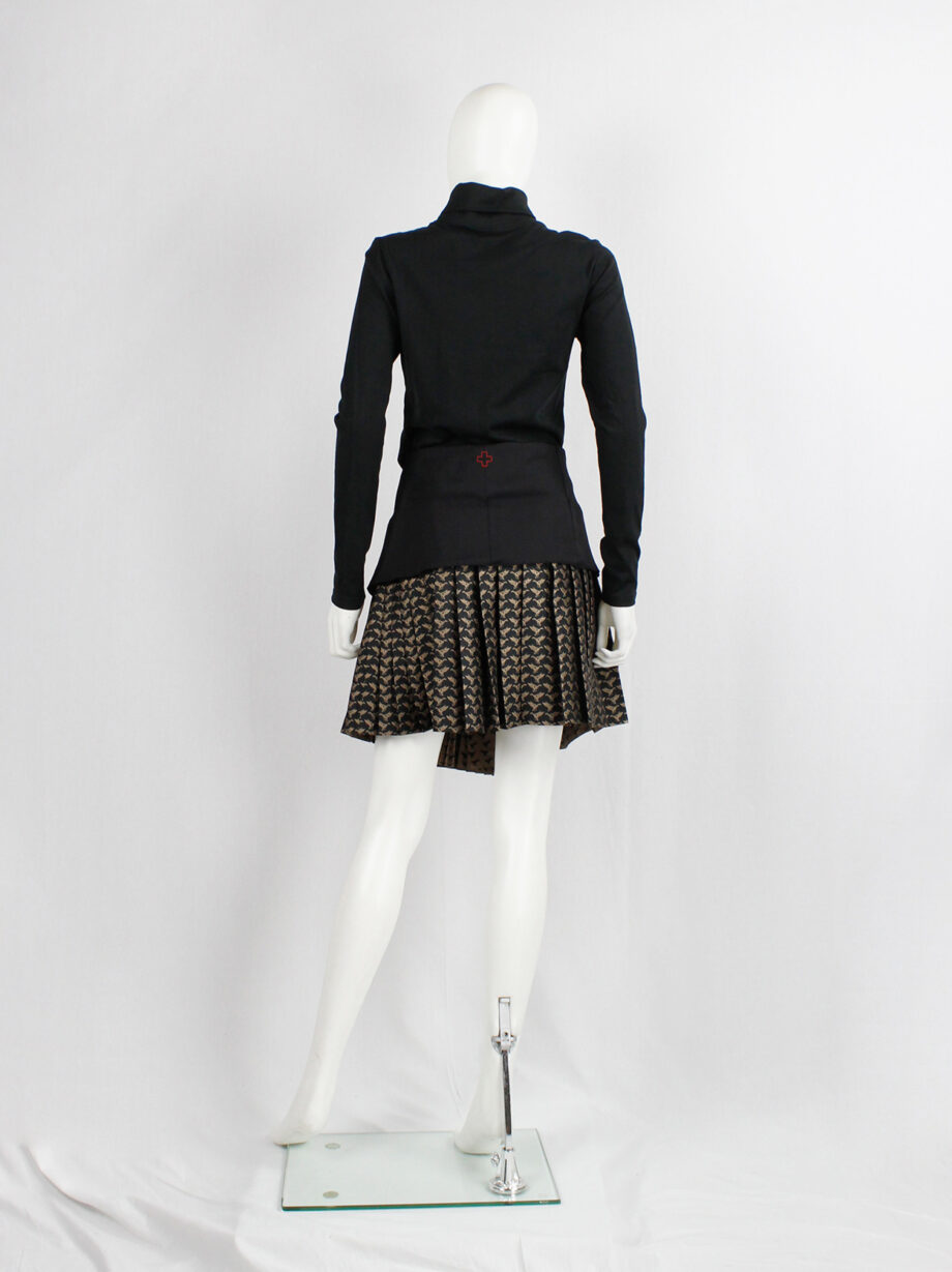 af Vandevorst black deconstructed blazer as a skirt with pleated gold underskirt fall 2016 (8)