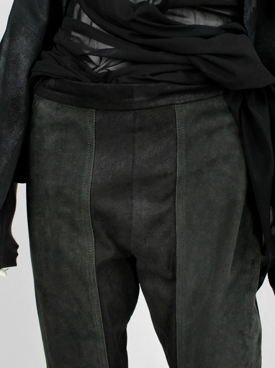 af Vandevorst black leather patchwork trousers with stitched biker knee detail spring 2016 (11)
