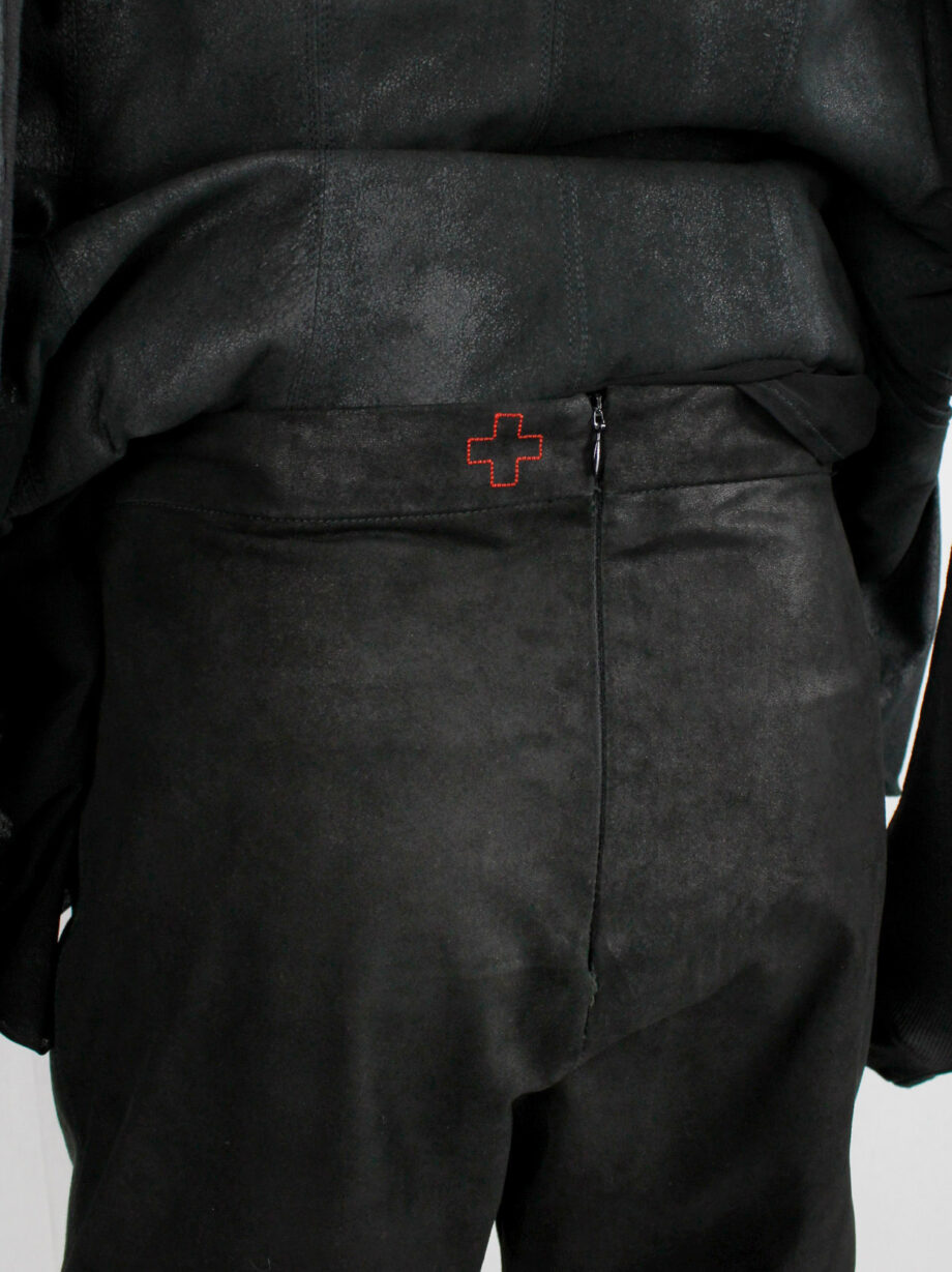 af Vandevorst black leather patchwork trousers with stitched biker knee detail spring 2016 (3)