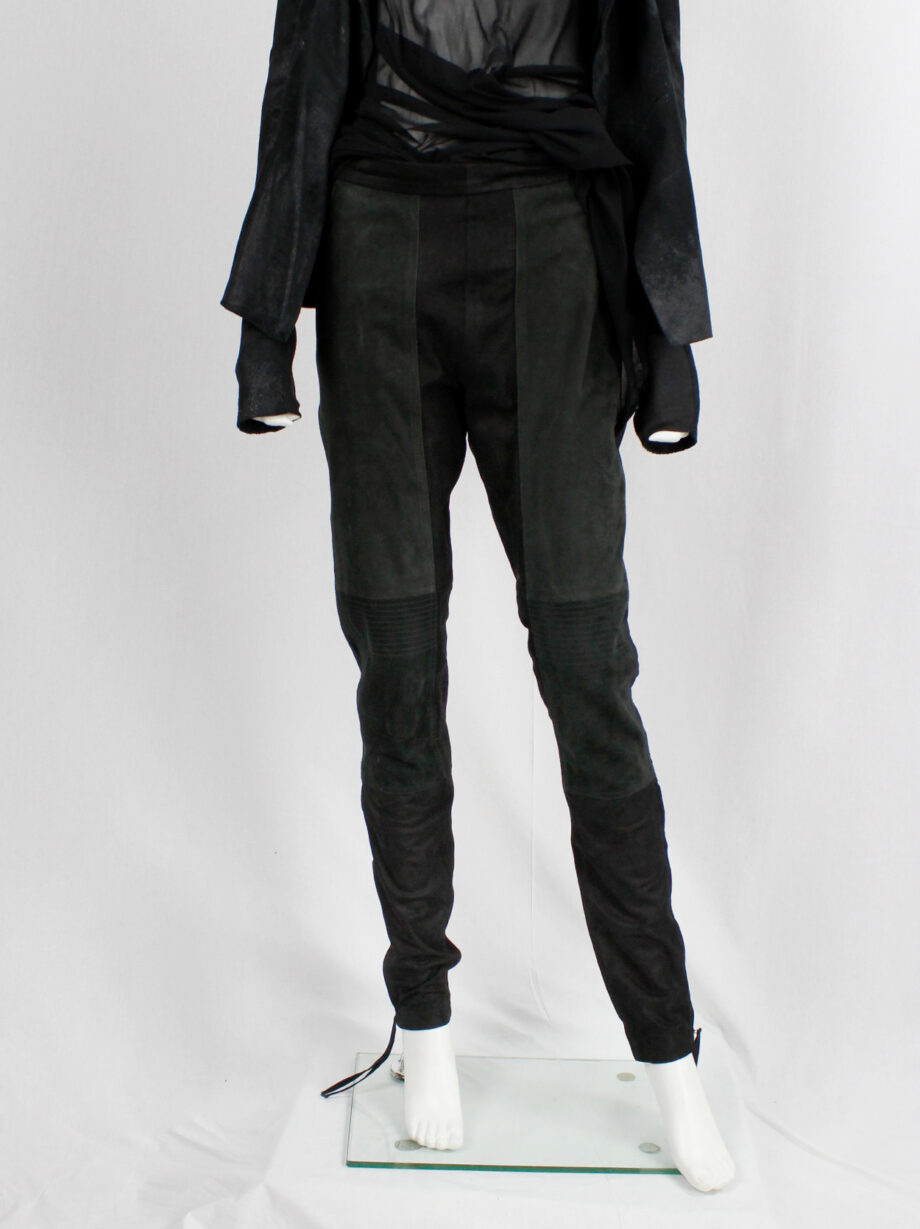 af Vandevorst black leather patchwork trousers with stitched biker knee detail spring 2016 (9)