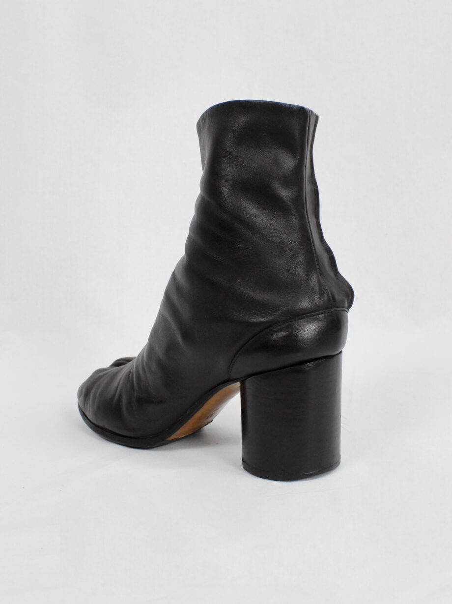 vintage Maison Martin Margiela black tabi boots with cylinder heel 1990s 90s archive (8)