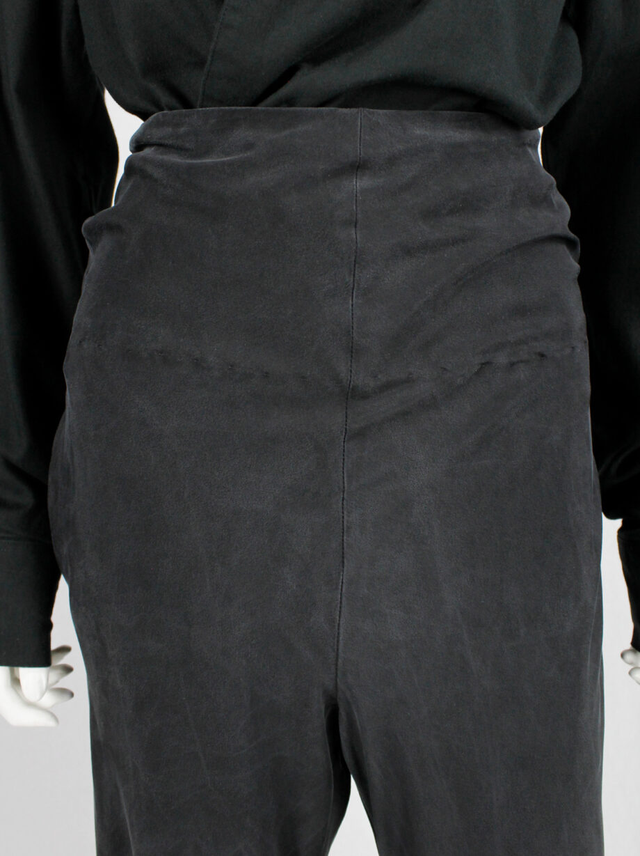 archive Yohji Yamamoto dark grey silk trousers with drape bustle on the back spring 2000 (14)