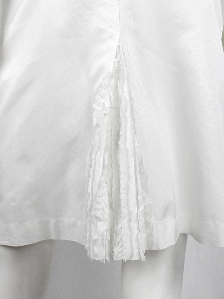 af Vandevorst white pencil skirt with back slit filled with frills pring 1999 (12)