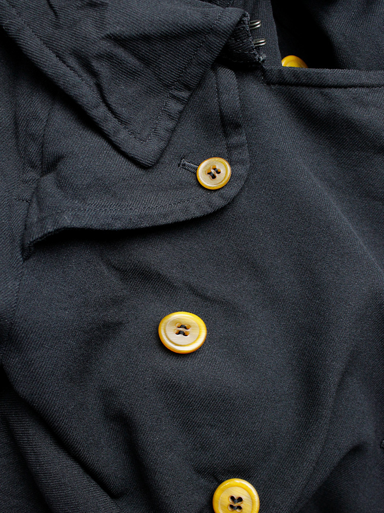 vintage Comme des Garçons black short trenchcoat in wool with orange buttons fall 2011 (15)