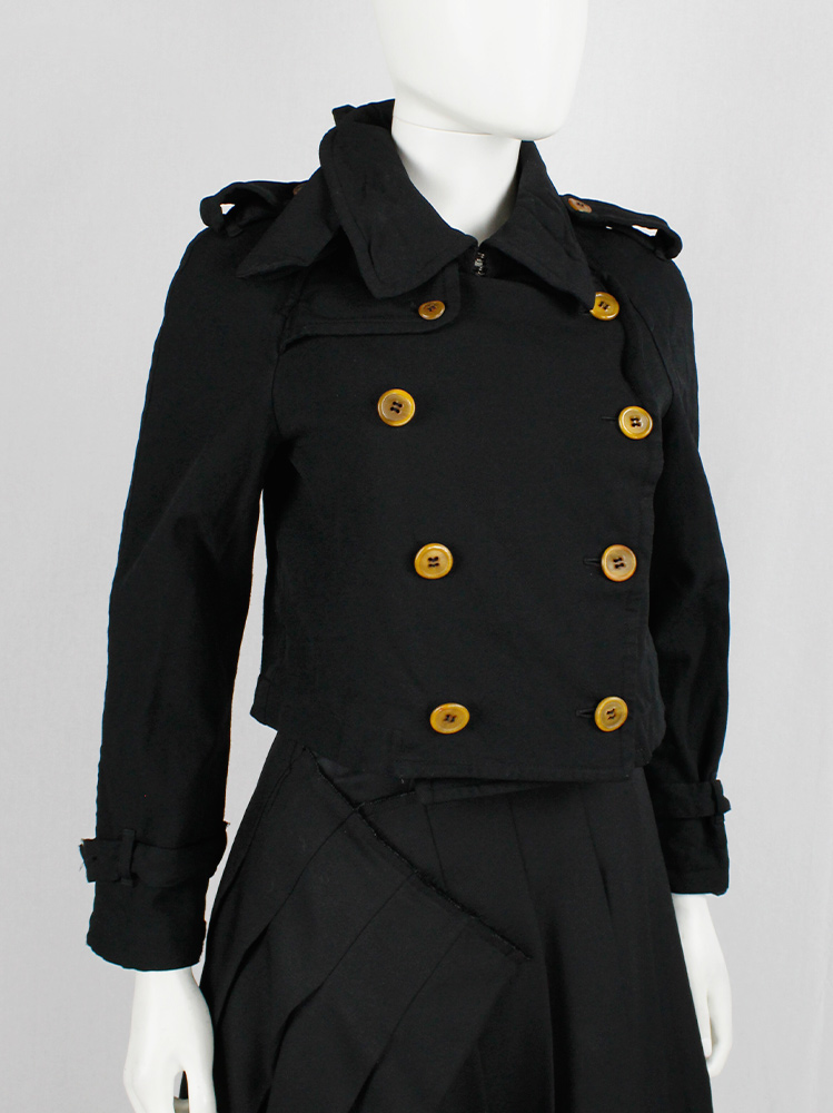 vintage Comme des Garçons black short trenchcoat in wool with orange buttons fall 2011 (5)