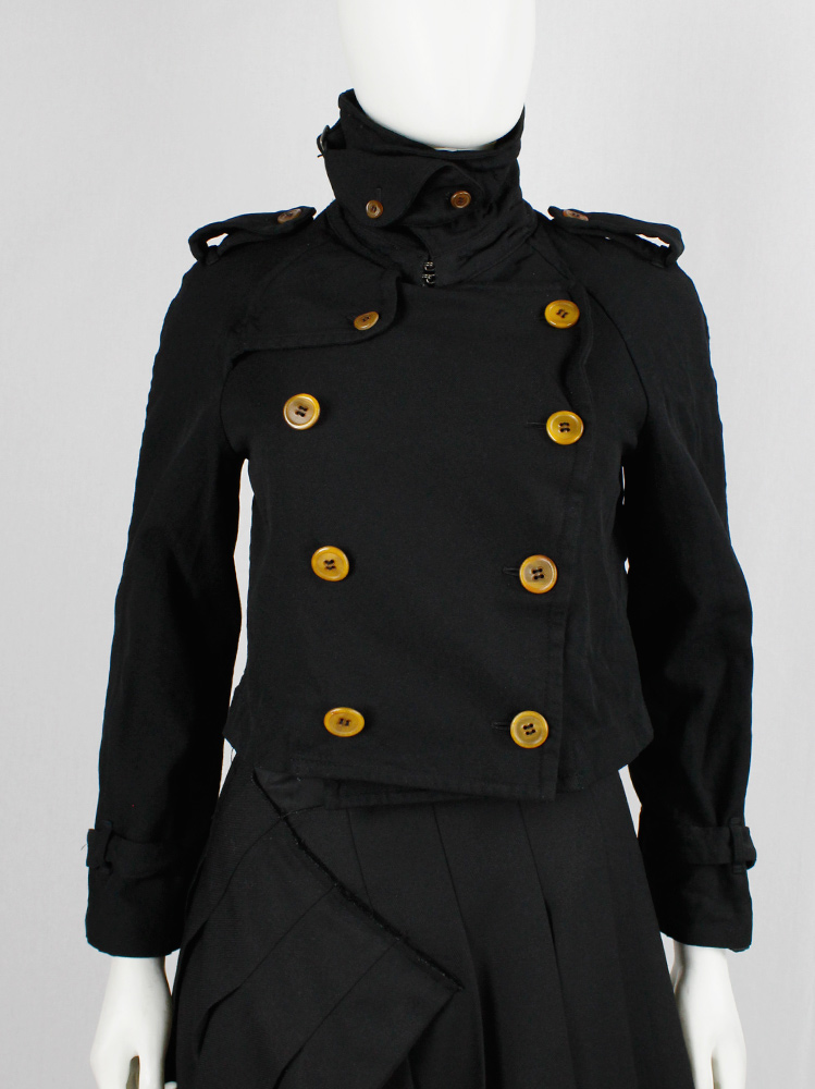 vintage Comme des Garçons black short trenchcoat in wool with orange buttons fall 2011 (6)