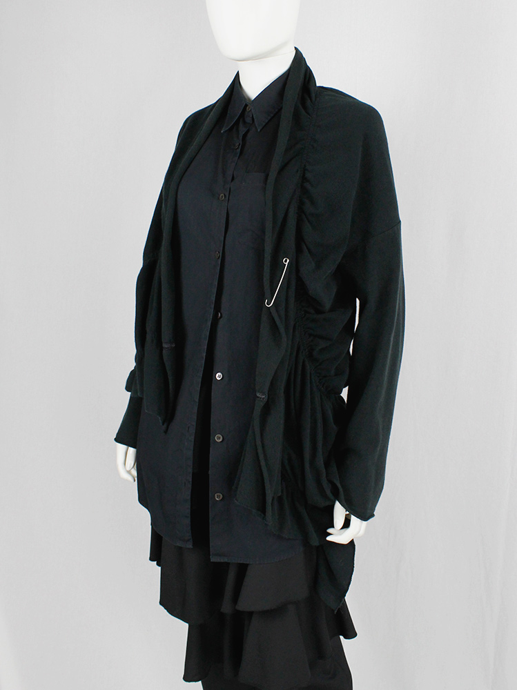 vintage Y’s Yohji Yamamoto black deformed cardigan by scrunched elastics and safety pin (2)