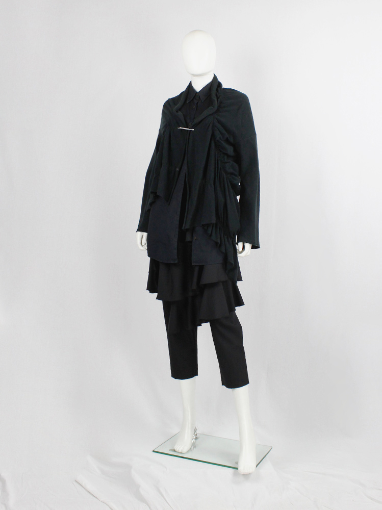 vintage Y’s Yohji Yamamoto black deformed cardigan by scrunched elastics and safety pin (6)