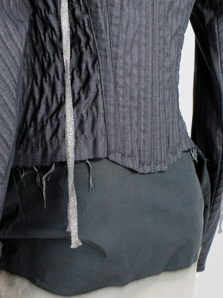 Veronique Branquinho grey blazer with corset lacing on the shoulders spring 2003 (5)