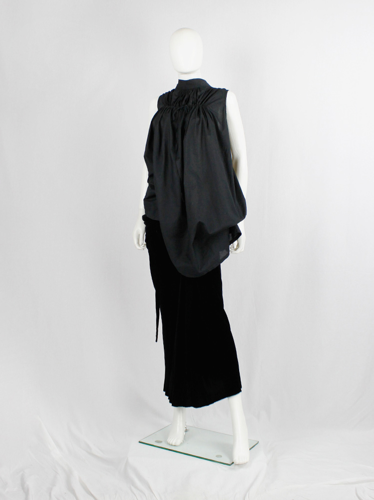 vintage Ann Demeulemeester black draped tunic with gathered pleated bust and shoulders fall 2009 (5)