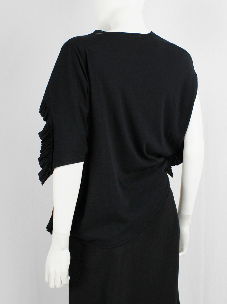 vintage Comme des Garcons black deformed t-shirt with side frills spring 2013 (10)