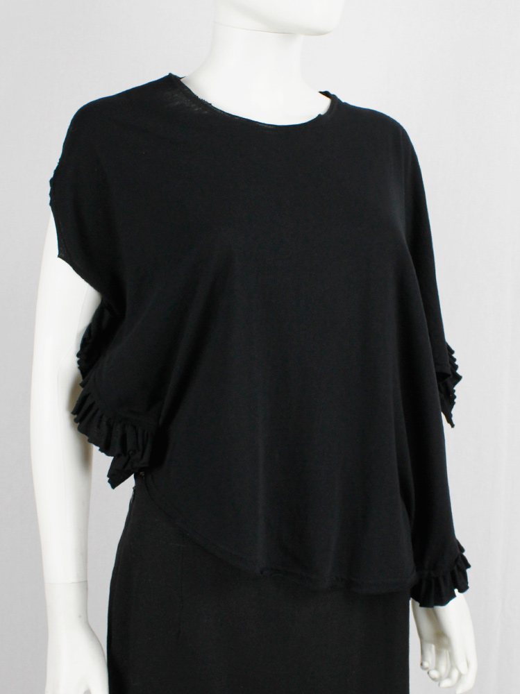 vintage Comme des Garcons black deformed t-shirt with side frills spring 2013 (5)