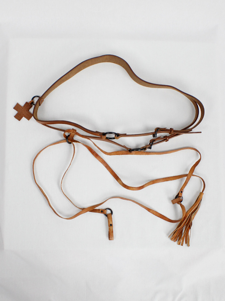 af Vandevorst brown horse riding belt with bronze hoops, straps and cross fall 2011 (1)