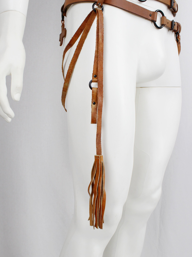 af Vandevorst brown horse riding belt with bronze hoops, straps and cross fall 2011 (12)